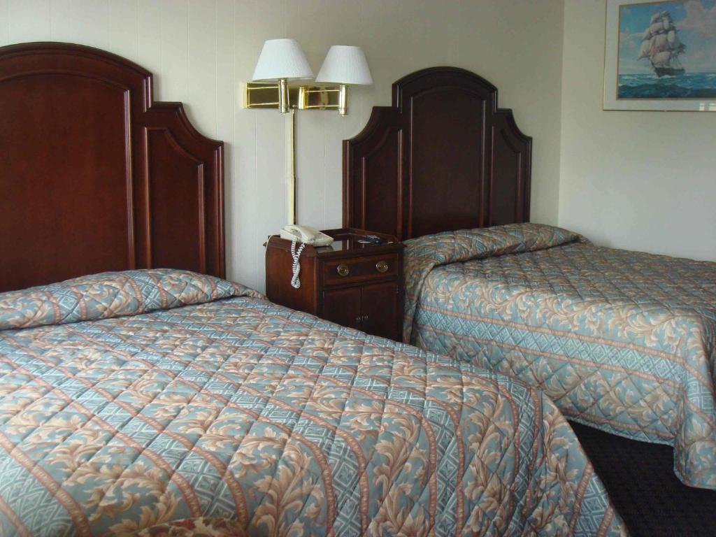 ניופורט Harbor Base Inn חדר תמונה